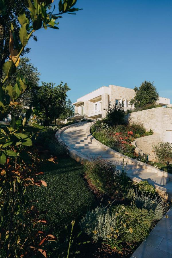 Bed and Breakfast Essenza Relais Contemporaneo Cisternino Esterno foto