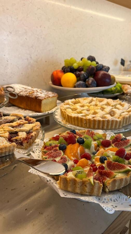 Bed and Breakfast Essenza Relais Contemporaneo Cisternino Esterno foto
