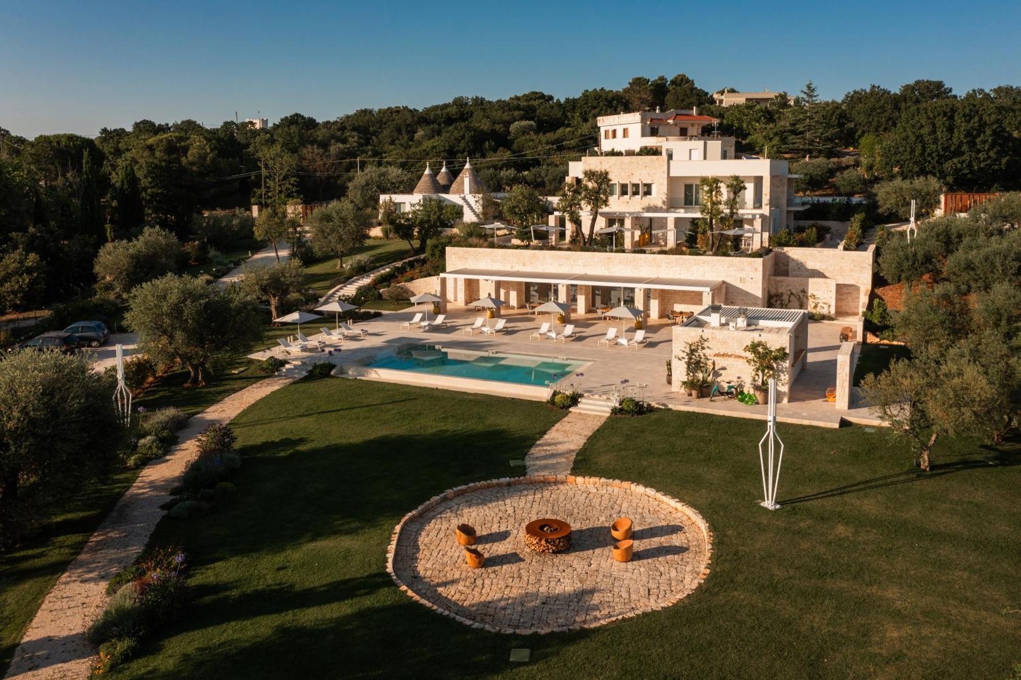 Bed and Breakfast Essenza Relais Contemporaneo Cisternino Esterno foto
