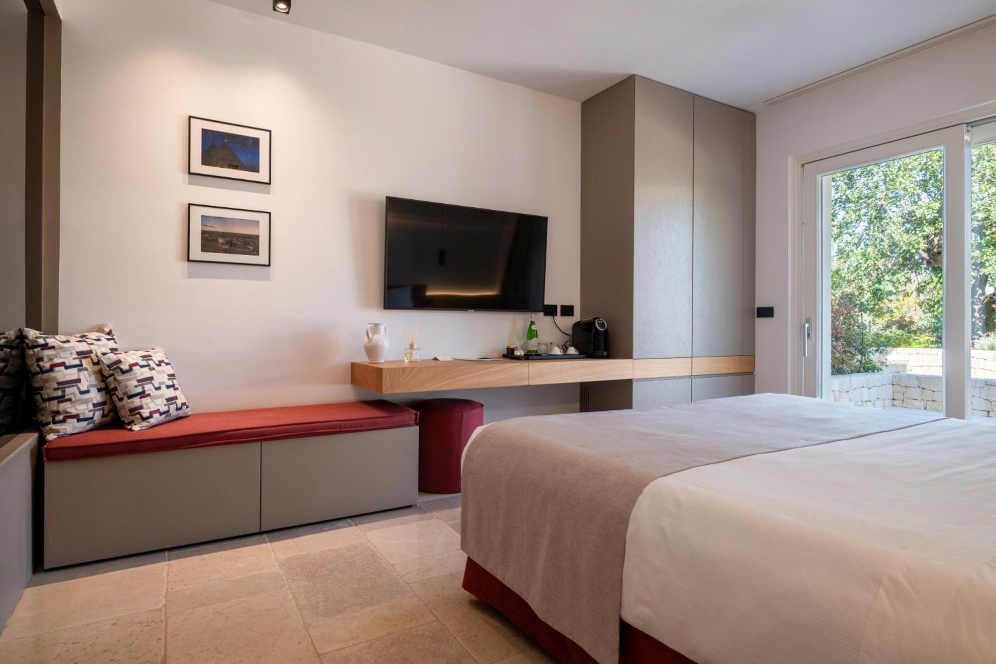 Bed and Breakfast Essenza Relais Contemporaneo Cisternino Esterno foto