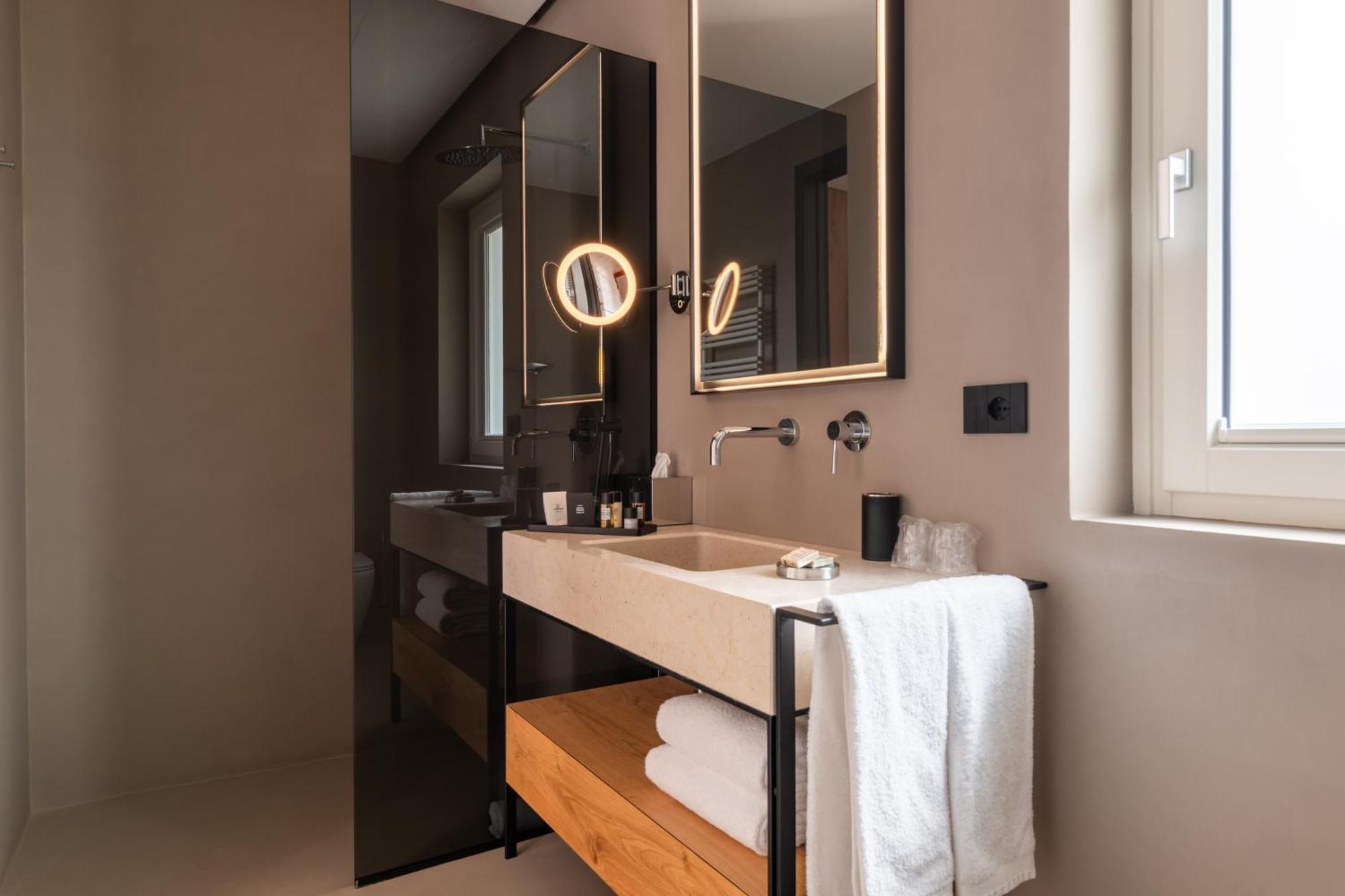 Bed and Breakfast Essenza Relais Contemporaneo Cisternino Esterno foto