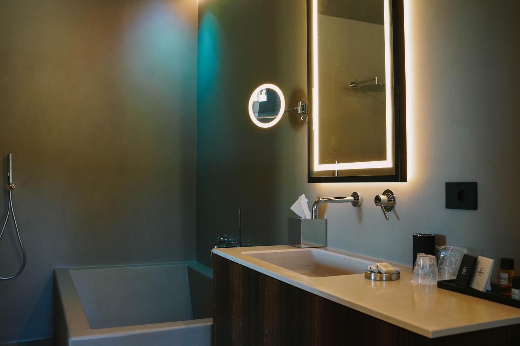 Bed and Breakfast Essenza Relais Contemporaneo Cisternino Esterno foto