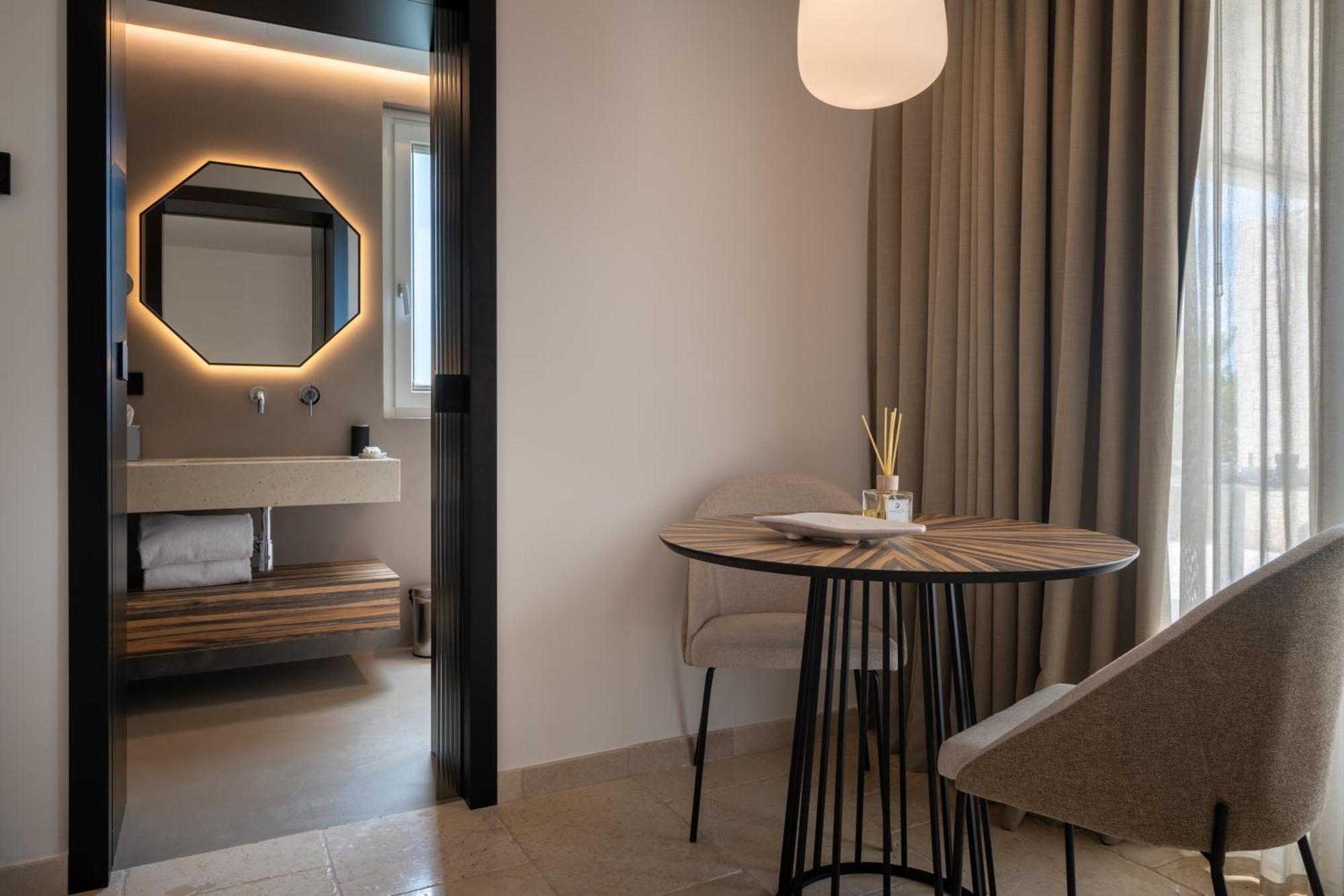 Bed and Breakfast Essenza Relais Contemporaneo Cisternino Esterno foto