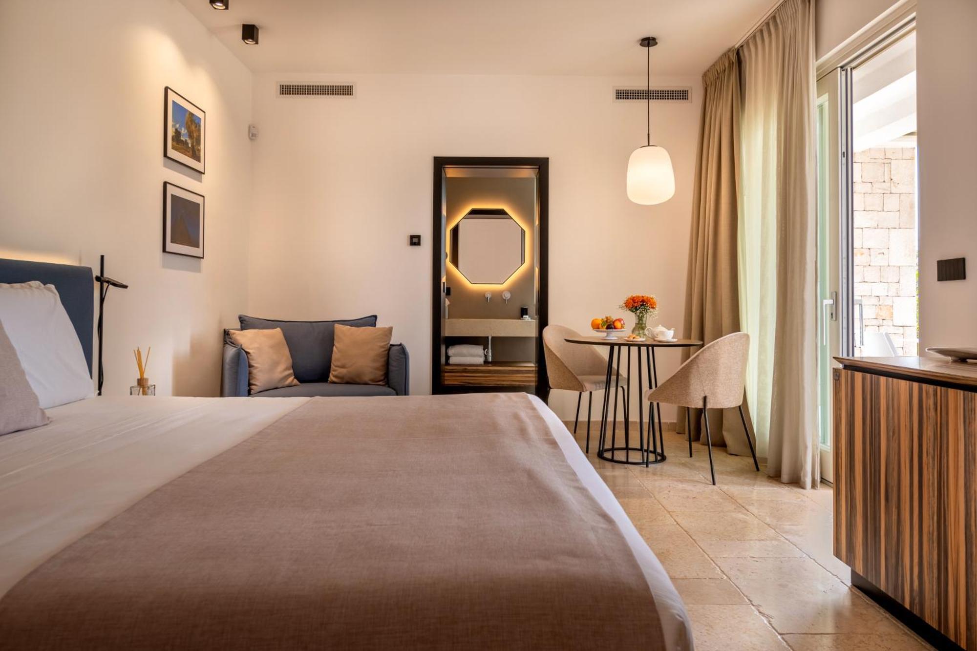 Bed and Breakfast Essenza Relais Contemporaneo Cisternino Esterno foto